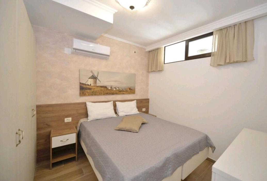 Ferienwohnung Langust - Free Parking Sveti Stefan Exterior foto
