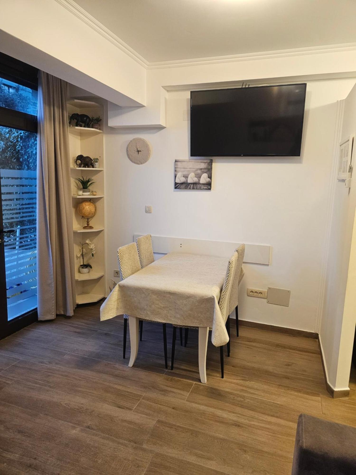 Ferienwohnung Langust - Free Parking Sveti Stefan Exterior foto