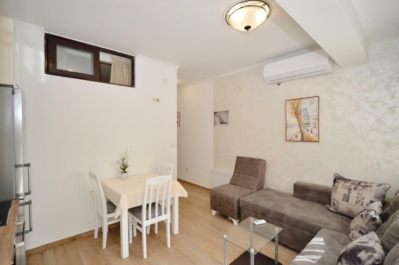 Ferienwohnung Langust - Free Parking Sveti Stefan Exterior foto