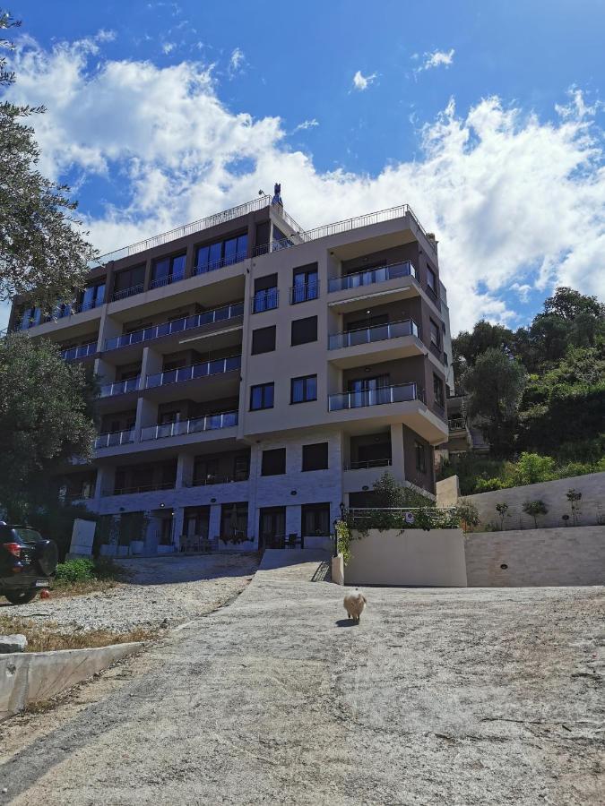 Ferienwohnung Langust - Free Parking Sveti Stefan Exterior foto